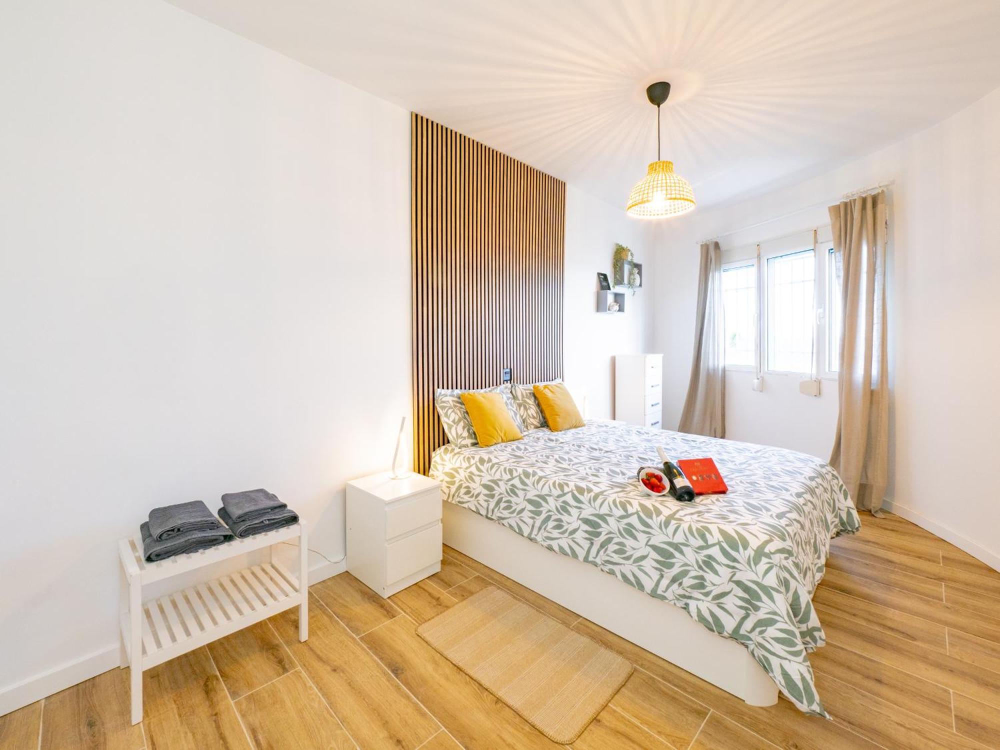 Apartment On Beach Mijas Sitio de Calahonda Exterior photo